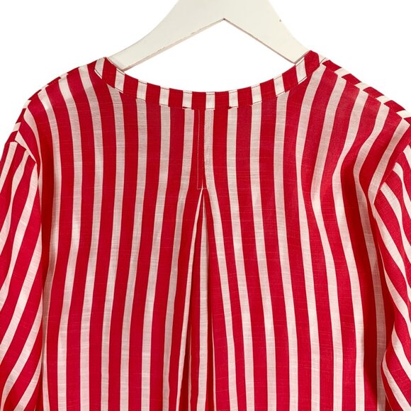 stripped red& white  blouse top V-neck chest pockets  3/4 sleeve size large - Picture 9 of 12